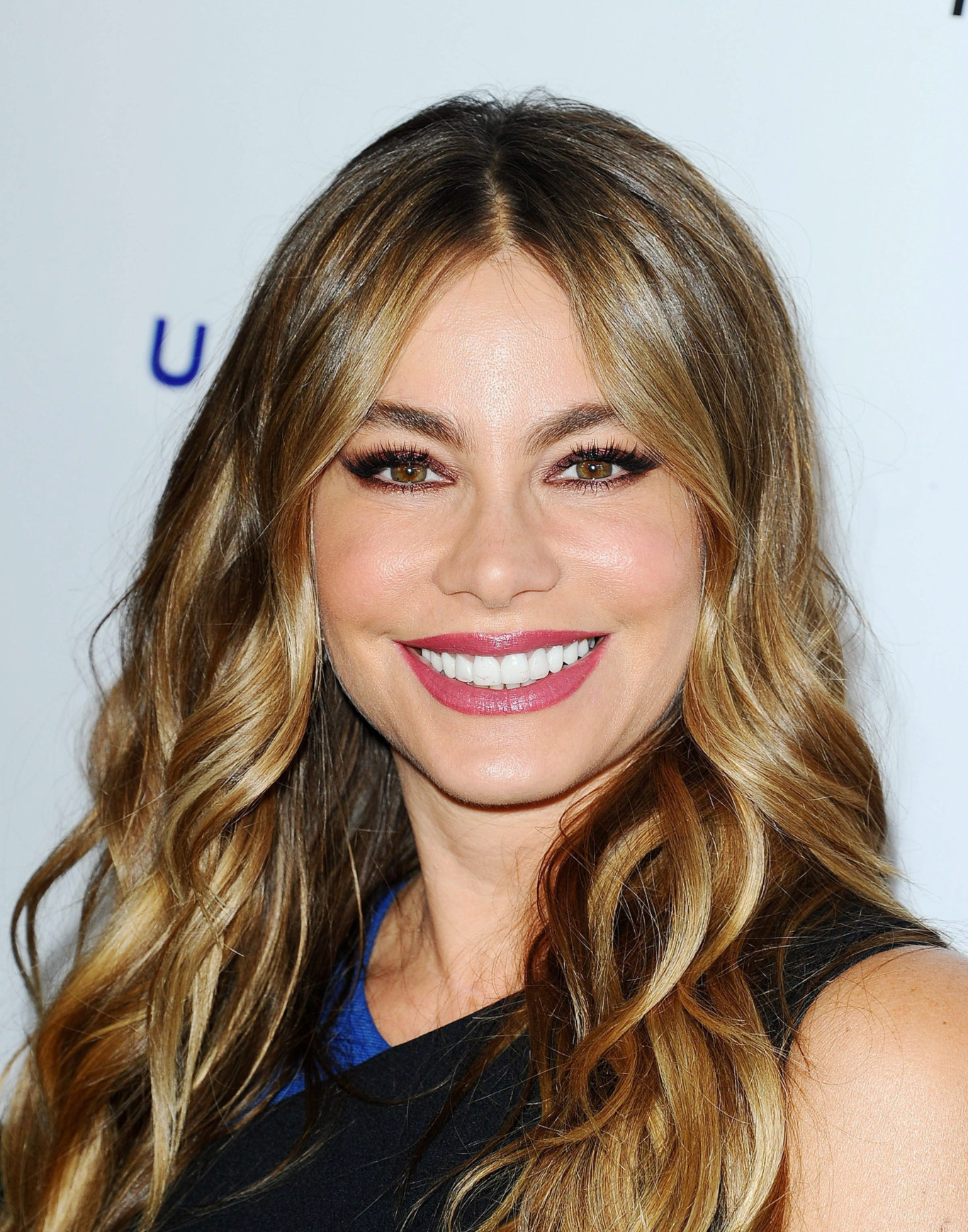 BLANQUEAMIENTO DENTAL sofia vergara Vegan Smiles Teeth Whitening  - BLANQUEAMIENTO DENTAL QUE USAN LAS CELEBRITIES #Miami