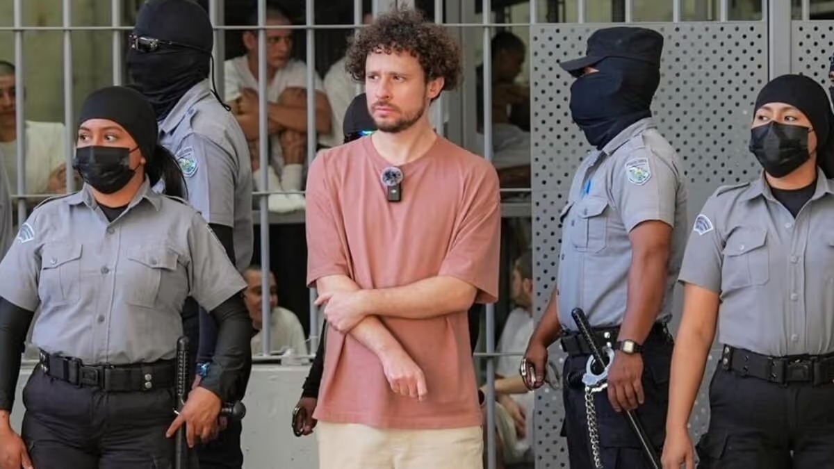 LUISITO COMUNICA CARCEL SALVADOR DALENEWS  - El Salvador: Así viven criminales en la prisión más estricta del mundo