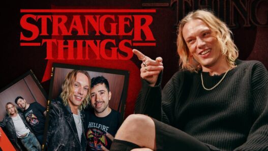 JAMIE CAMPBELL BOWER SE EMOCIONA DURANTE ESTA ENTREVISTA DALENEWS  527x297 - JAMIE CAMPBELL BOWER  MUY PERSONAL