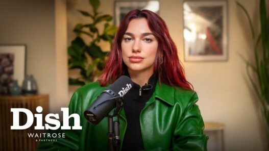 Dua lipa pop dalenews Dish 527x296 - Dua Lipa: hambre, pop y vibes